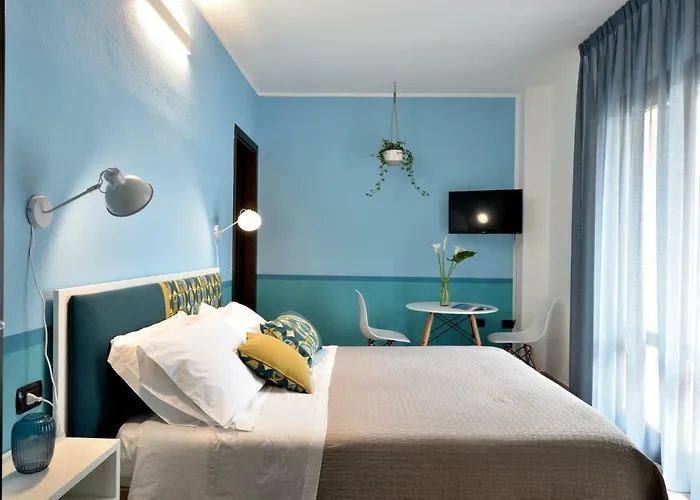 La Tortorella & Pensión 3*