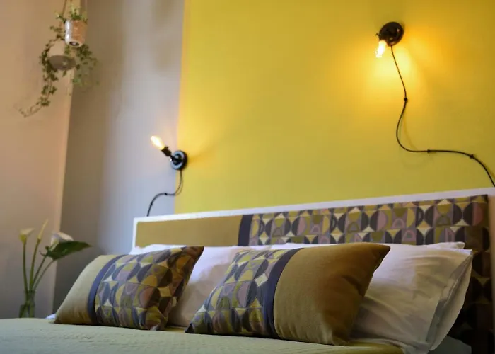 Pensión La Tortorella & 3*